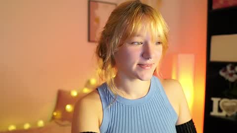 jacky  smith online show from November 30, 2025, 1:15 pm