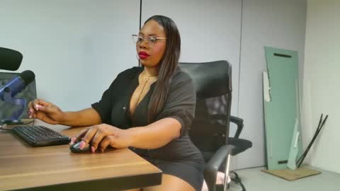 Jacky Norriss online show from February 25, 2025, 12:03 pm