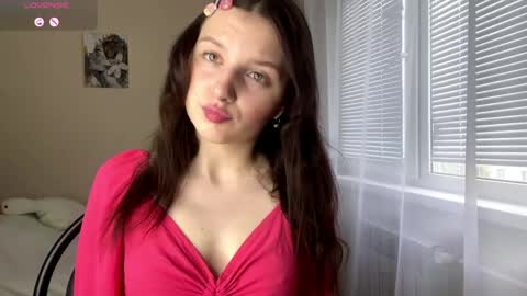 Lillian online show from April 11, 2026, 6:07 am