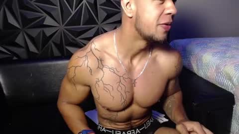 Snapshot of jacob_beckett chatting on February 18, 2025, 11:33 am Jacob online show from February 18, 2025, 11:33 am