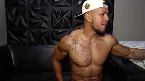 Snapshot of jacob_beckett chatting on February 22, 2025, 1:44 am Jacob online show from February 22, 2025, 1:44 am