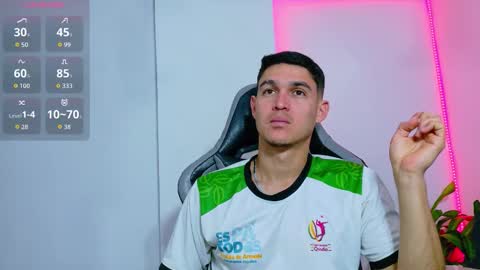 jacob_king01 online show from February 27, 2026, 1:33 pm