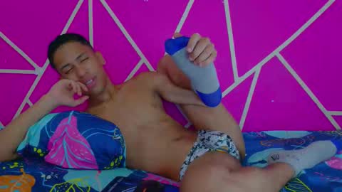 Snapshot of jacob_wolf_xxx chatting on December 3, 2025, 12:18 am jacob online show from December 3, 2025, 12:18 am