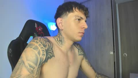 jacobb116 online show from September 12, 2025, 12:11 am