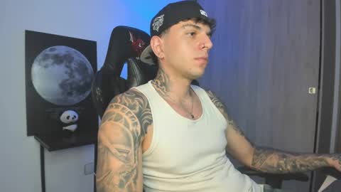 jacobb116 online show from November 11, 2025, 1:16 am