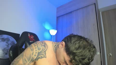 jacobb116 online show from December 1, 2025, 12:59 am