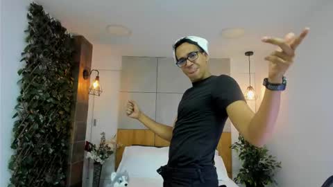 jacobdraven online show from December 16, 2025, 3:33 am