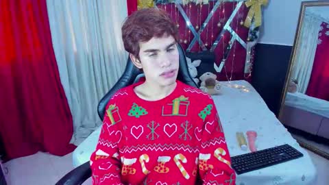 Snapshot of jacobelord chatting on December 15, 2025, 1:26 pm jacobelord online show from December 15, 2025, 1:26 pm