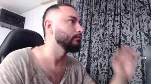 jacobkingd online show from February 9, 2025, 11:36 am