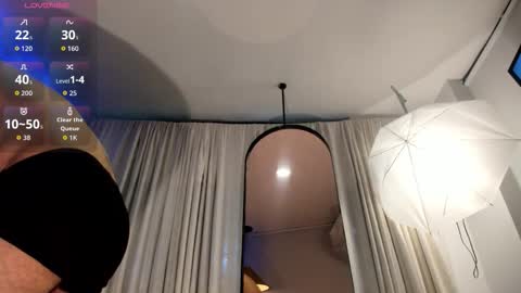 Jacob Oconner online show from November 5, 2025, 1:22 pm