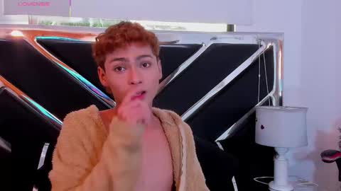 Snapshot of jacobrusso chatting on December 19, 2025, 6:59 pm jacobrusso online show from December 19, 2025, 6:59 pm