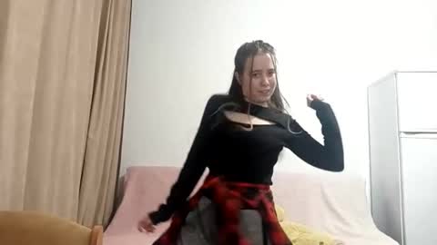 Snapshot of jacquelynsundin chatting on October 7, 2025, 8:39 pm jacquelynsundin online show from October 7, 2025, 8:39 pm