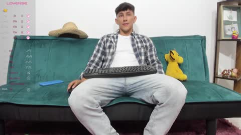 jacobo online show from January 24, 2025, 7:07 pm