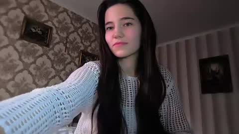 Snapshot of jacquirounkles chatting on July 30, 2026, 10:47 am Lara online show from July 30, 2026, 10:47 am