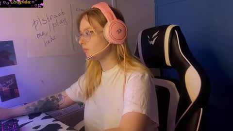 jacywinslat online show from March 2, 2025, 8:40 pm