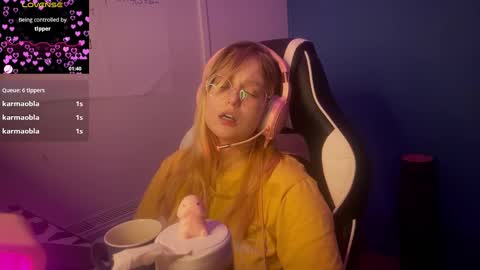 jacywinslat online show from March 5, 2025, 8:53 pm