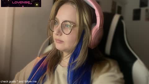 jacywinslat online show from October 28, 2025, 3:14 pm