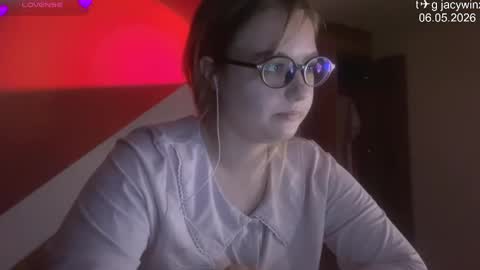 Snapshot of jacywinslat chatting on May 6, 2026, 1:05 pm jacywinslat online show from May 6, 2026, 1:05 pm