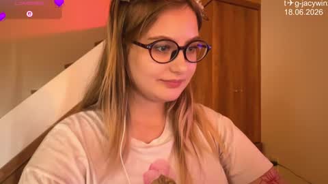 Snapshot of jacywinslat chatting on June 18, 2026, 9:14 am jacywinslat online show from June 18, 2026, 9:14 am