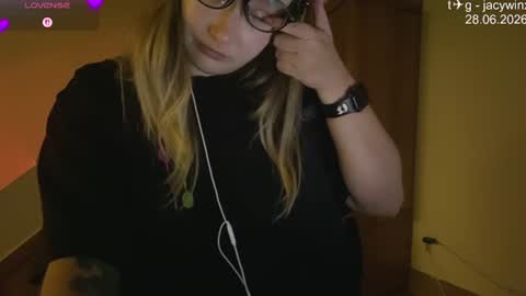 Snapshot of jacywinslat chatting on June 28, 2026, 3:07 pm jacywinslat online show from June 28, 2026, 3:07 pm