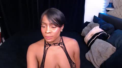 Jade online show from October 20, 2025, 4:02 am