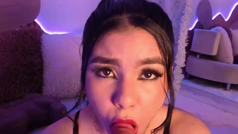 Snapshot of jade_bonnet chatting on November 22, 2025, 12:04 pm Jade Bonnet online show from November 22, 2025, 12:04 pm