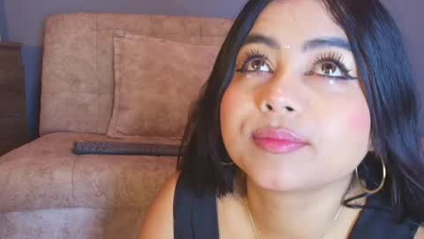 Snapshot of jade_brunnette chatting on May 6, 2026, 8:36 pm Jade Brunete online show from May 6, 2026, 8:36 pm