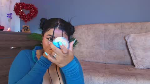 Snapshot of jade_brunnette chatting on May 14, 2026, 8:26 pm Jade Brunete online show from May 14, 2026, 8:26 pm
