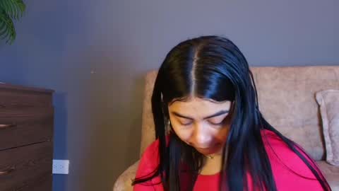 Snapshot of jade_brunnette chatting on May 24, 2026, 8:14 pm Jade Brunete online show from May 24, 2026, 8:14 pm