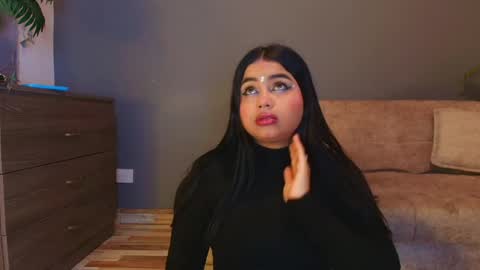 Snapshot of jade_brunnette chatting on May 28, 2026, 8:28 pm Jade Brunete online show from May 28, 2026, 8:28 pm