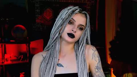 jade_castle online show from December 24, 2024, 6:28 pm