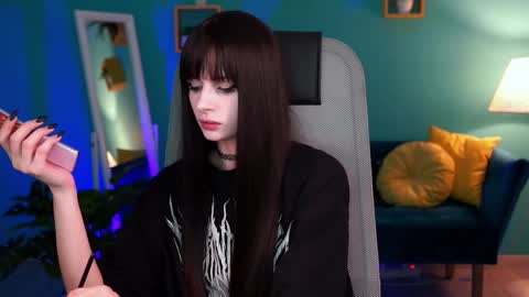 jade_castle online show from February 23, 2025, 2:18 am