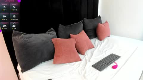 Snapshot of jade_evergreen_ chatting on May 27, 2026, 7:55 pm Jade online show from May 27, 2026, 7:55 pm