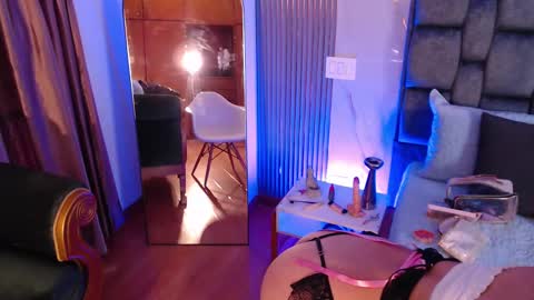 Sara online show from September 26, 2025, 12:53 pm