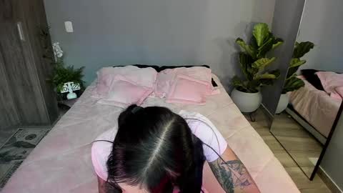 Snapshot of jade_porn chatting on January 9, 2025, 3:23 pm Jade  independent model online show from January 9, 2025, 3:23 pm