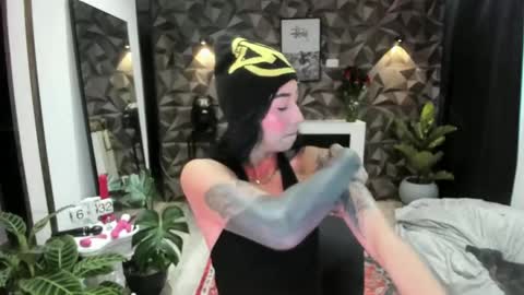 Snapshot of jade_porn chatting on February 15, 2025, 11:28 am Jade  independent model online show from February 15, 2025, 11:28 am