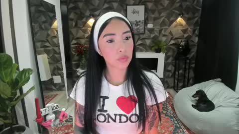 Snapshot of jade_porn chatting on February 24, 2025, 12:05 pm Jade  independent model online show from February 24, 2025, 12:05 pm