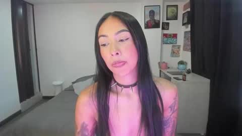 Snapshot of jade_porn chatting on October 19, 2025, 11:11 am Jade  independent model online show from October 19, 2025, 11:11 am