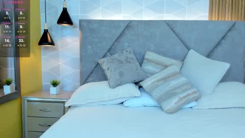 Snapshot of jade_whisper chatting on November 20, 2025, 1:28 am Alanis Cooper online show from November 20, 2025, 1:28 am