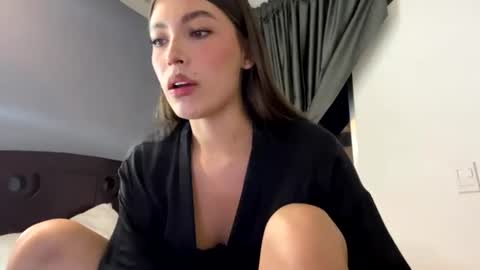 Jade online show from July 6, 2026, 12:40 am