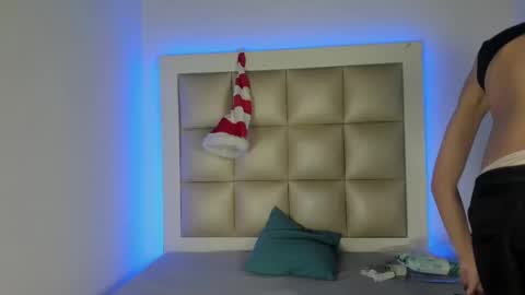 Snapshot of jadeestudios chatting on December 4, 2025, 8:56 am jadeestudios online show from December 4, 2025, 8:56 am