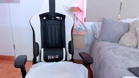 Jadeh online show from January 29, 2025, 9:39 pm