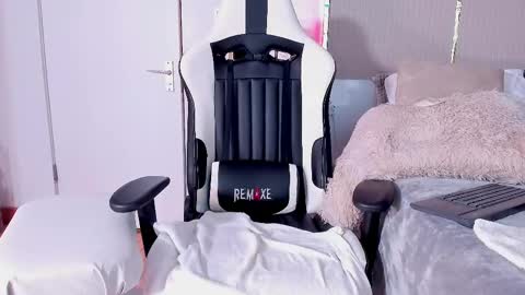 Jadeh online show from March 6, 2025, 12:54 am