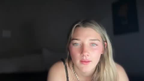 Jade james online show from June 24, 2026, 4:11 am