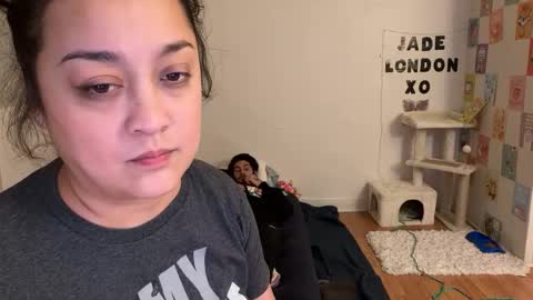 Jade online show from February 27, 2025, 7:44 am