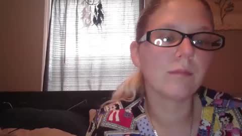 Snapshot of jadeluv chatting on January 19, 2025, 6:21 pm JadeLuv online show from January 19, 2025, 6:21 pm