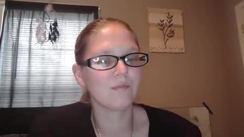 Snapshot of jadeluv chatting on February 1, 2025, 5:37 pm JadeLuv online show from February 1, 2025, 5:37 pm