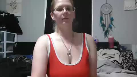 JadeLuv online show from February 12, 2026, 1:22 am