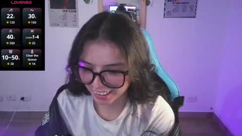 Snapshot of jademonet_ chatting on June 20, 2026, 4:37 am Jade 3 online show from June 20, 2026, 4:37 am