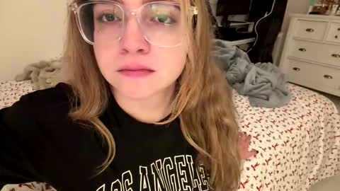 Snapshot of jademonroe0522 chatting on January 6, 2026, 10:30 am jademonroe0522 online show from January 6, 2026, 10:30 am